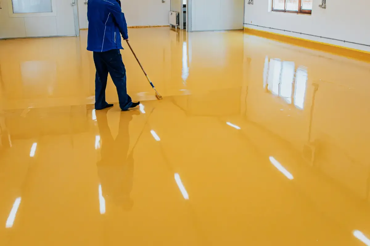 Imagem do artigo: Tinta para Piso: O Que Você Precisa Saber para Não Errar na Escolha!